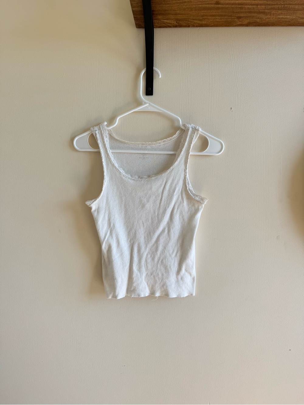 Brandy Melville White Lace Trim Tank Top